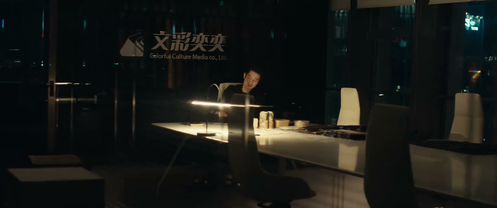 你一个人在外面跑 我要是走了 那太不像话了