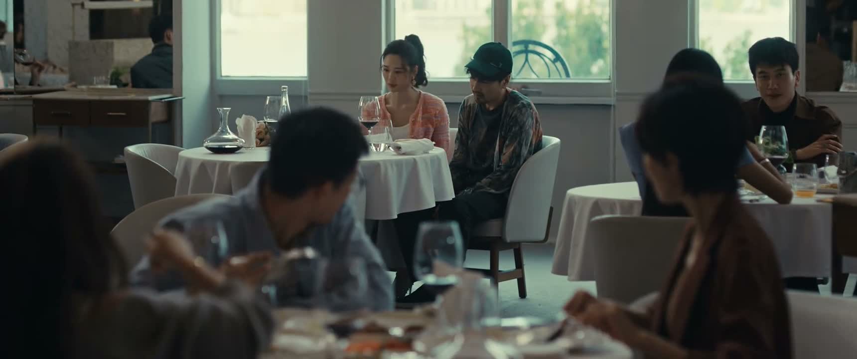 我又不是故意进你卧室的 我就是东西找不到了