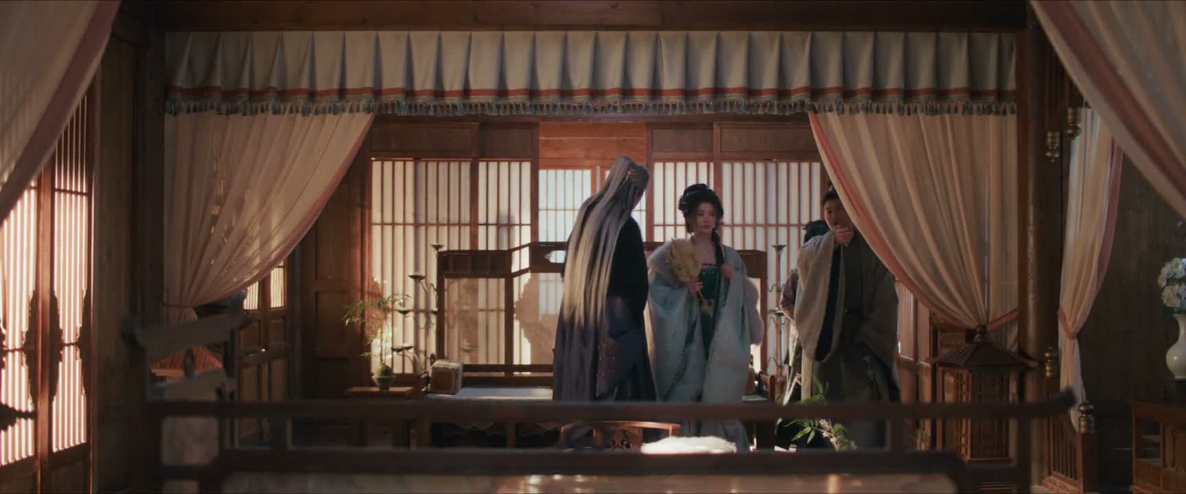 竟然包了这溢香楼
