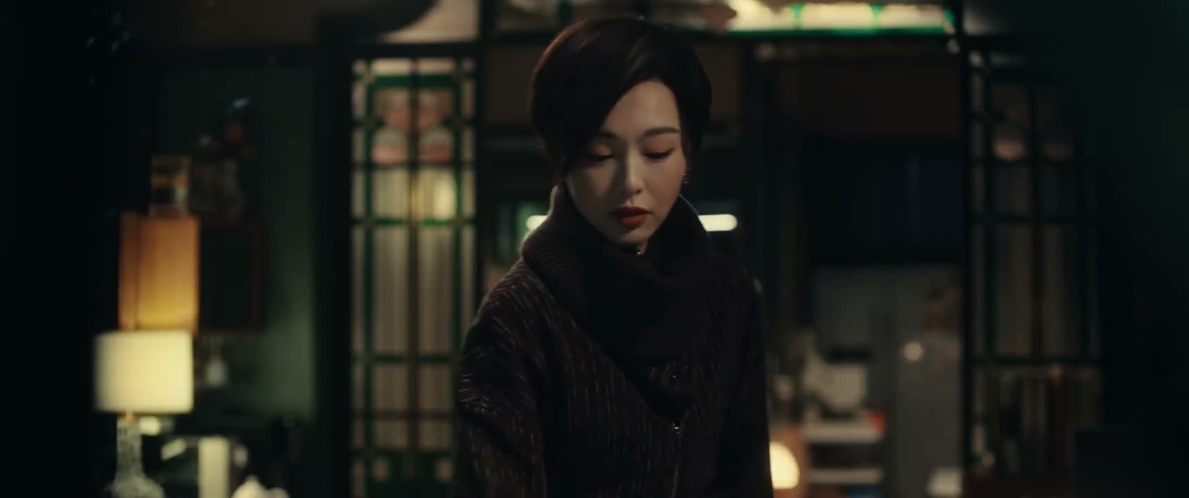 都几点了 没吃东西是吧 走 吃不下