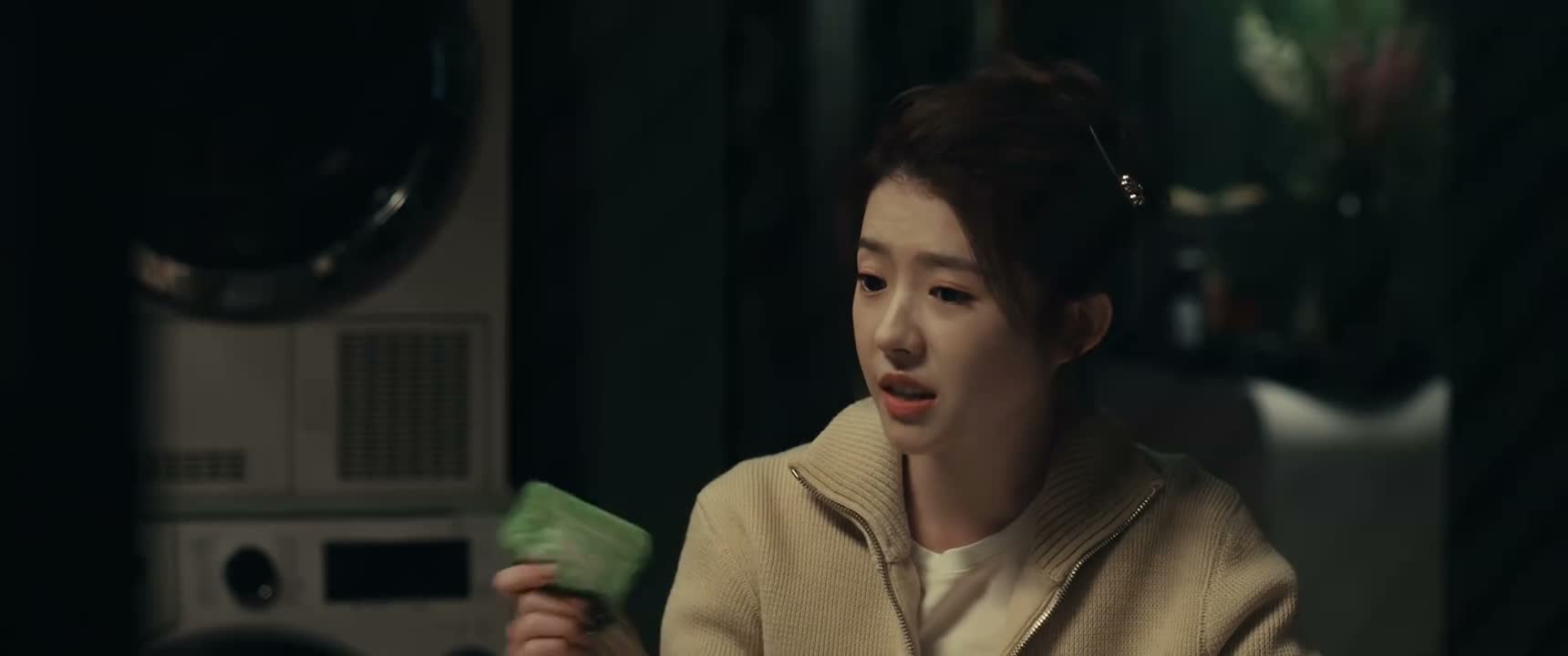 然后现在那闪灵骑士书粉 又开始跳出来