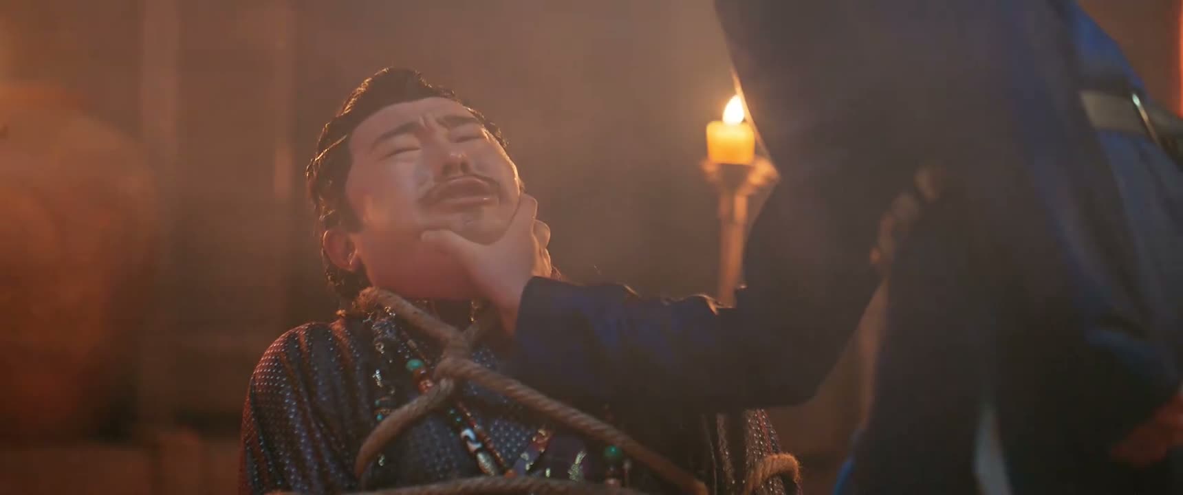 这种蜂是南赵特有的红蜂