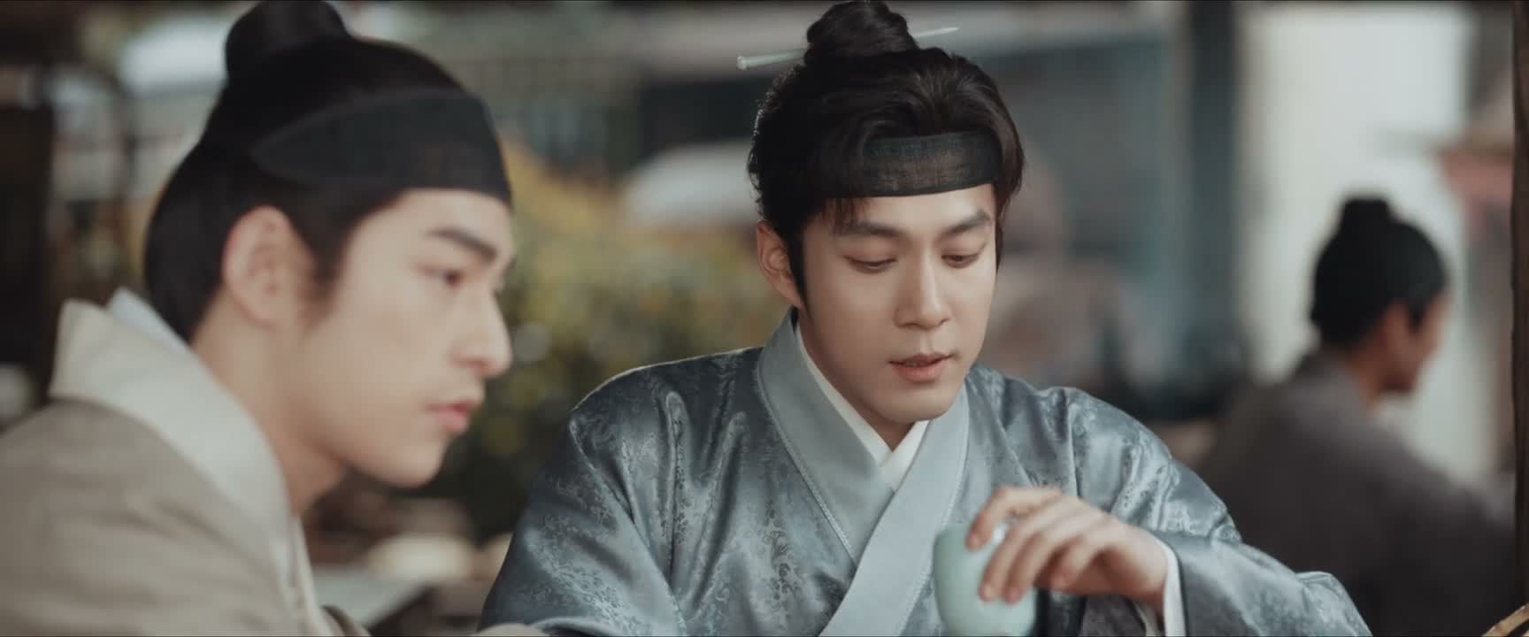 没想到他们是冬眠后的蛇