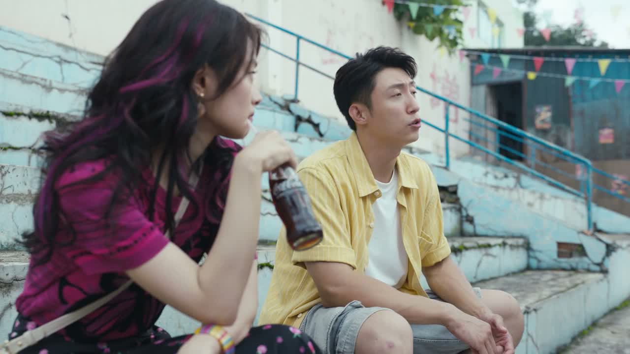 都是熟脸 都知根知底的
