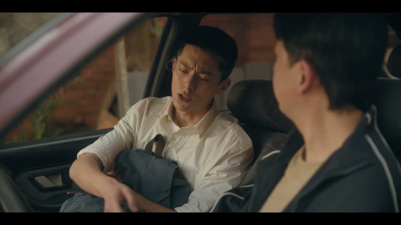 但是你贴寻人启事 等电话的办法未免太被动了吧?