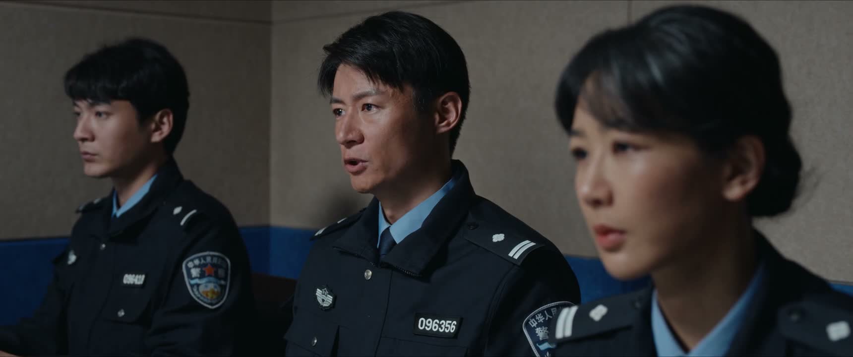 我们问什么 你就答什么