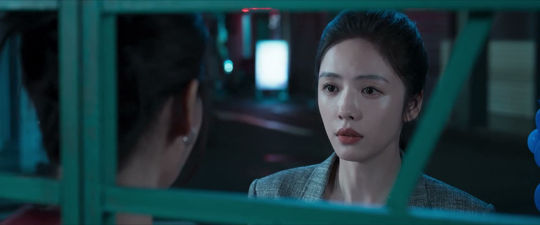 你人都抓了 你问我做什么的
