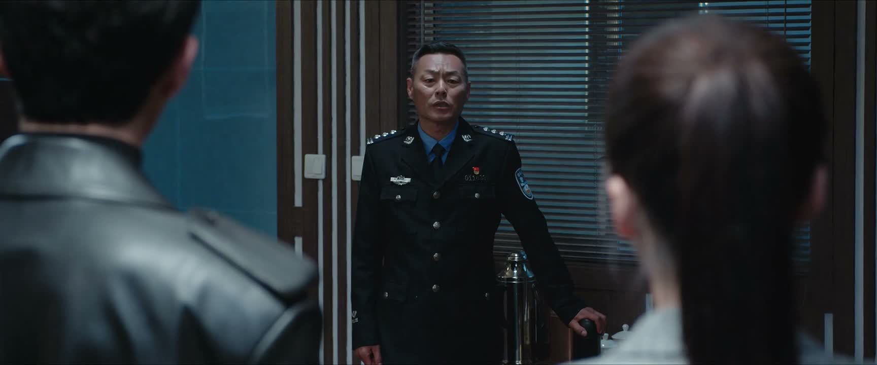 希望同志们呢多理解