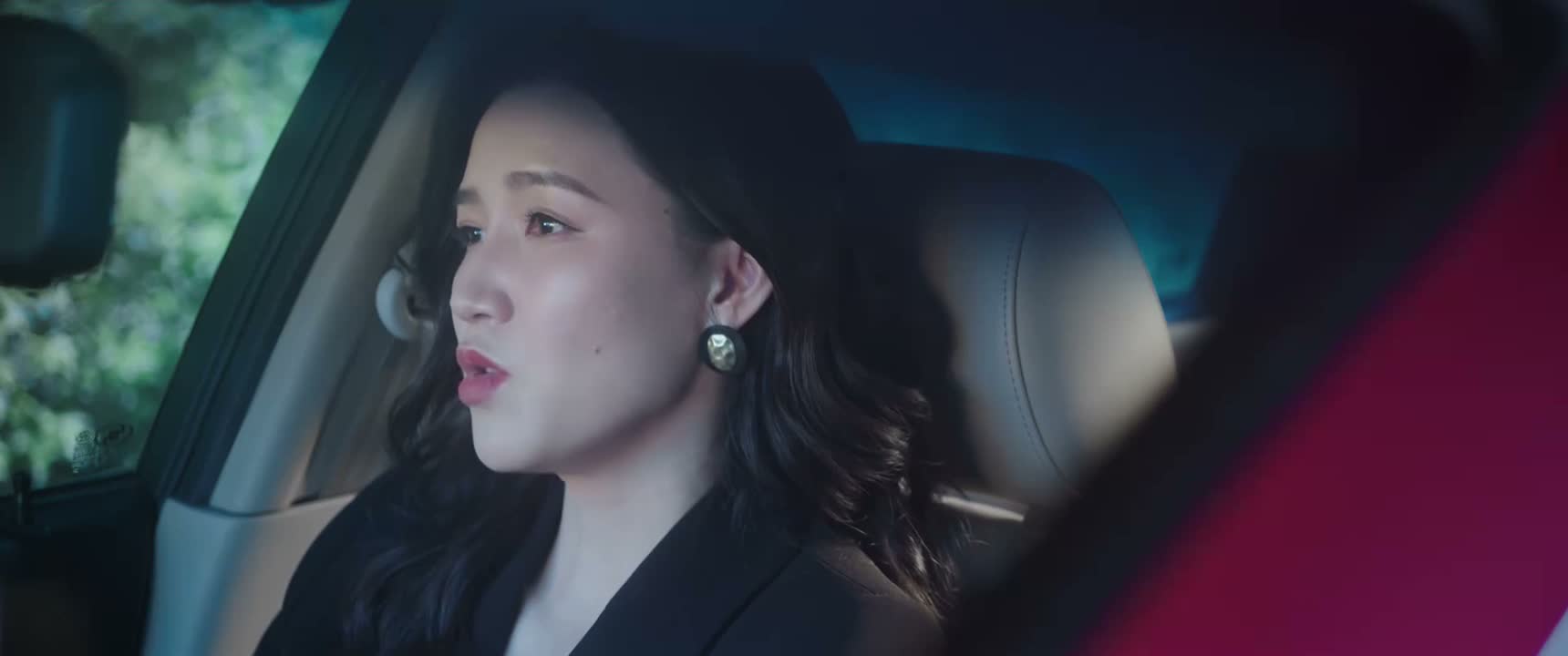 你不过是他的摇钱树