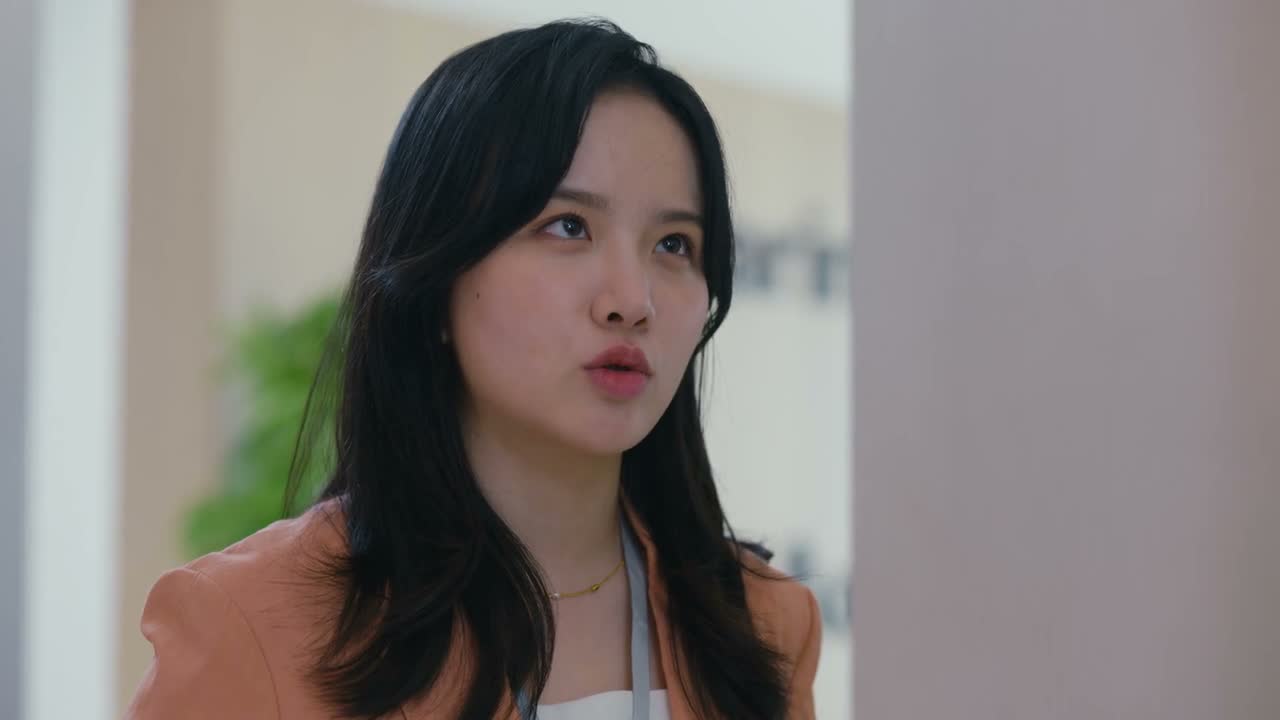 你也要摆出跟我分庭抗礼的气势