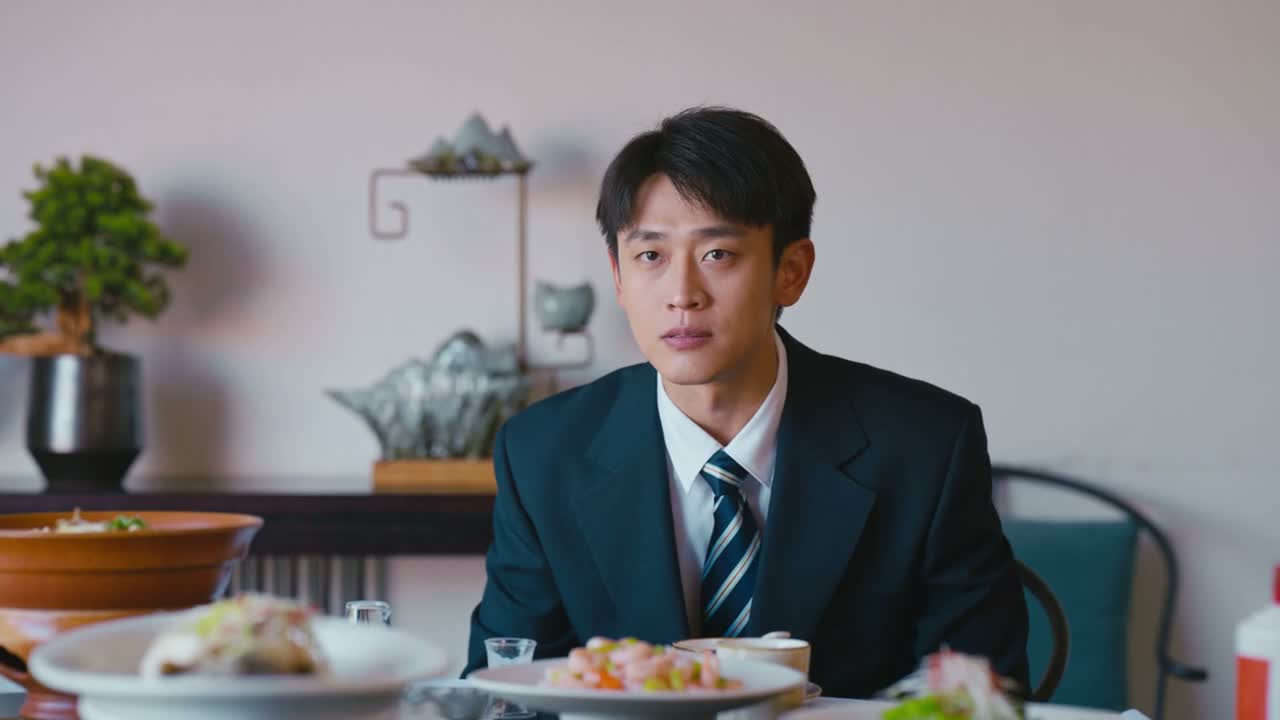 您 您缺的光是钱吗