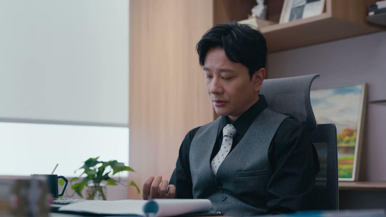 最近是比较流行标准答案吧