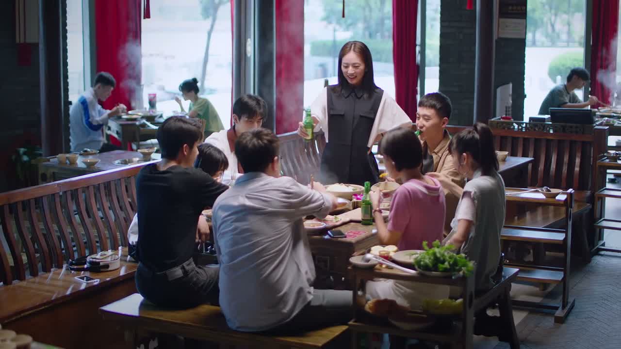 来 我陪你喝 来 唐灿