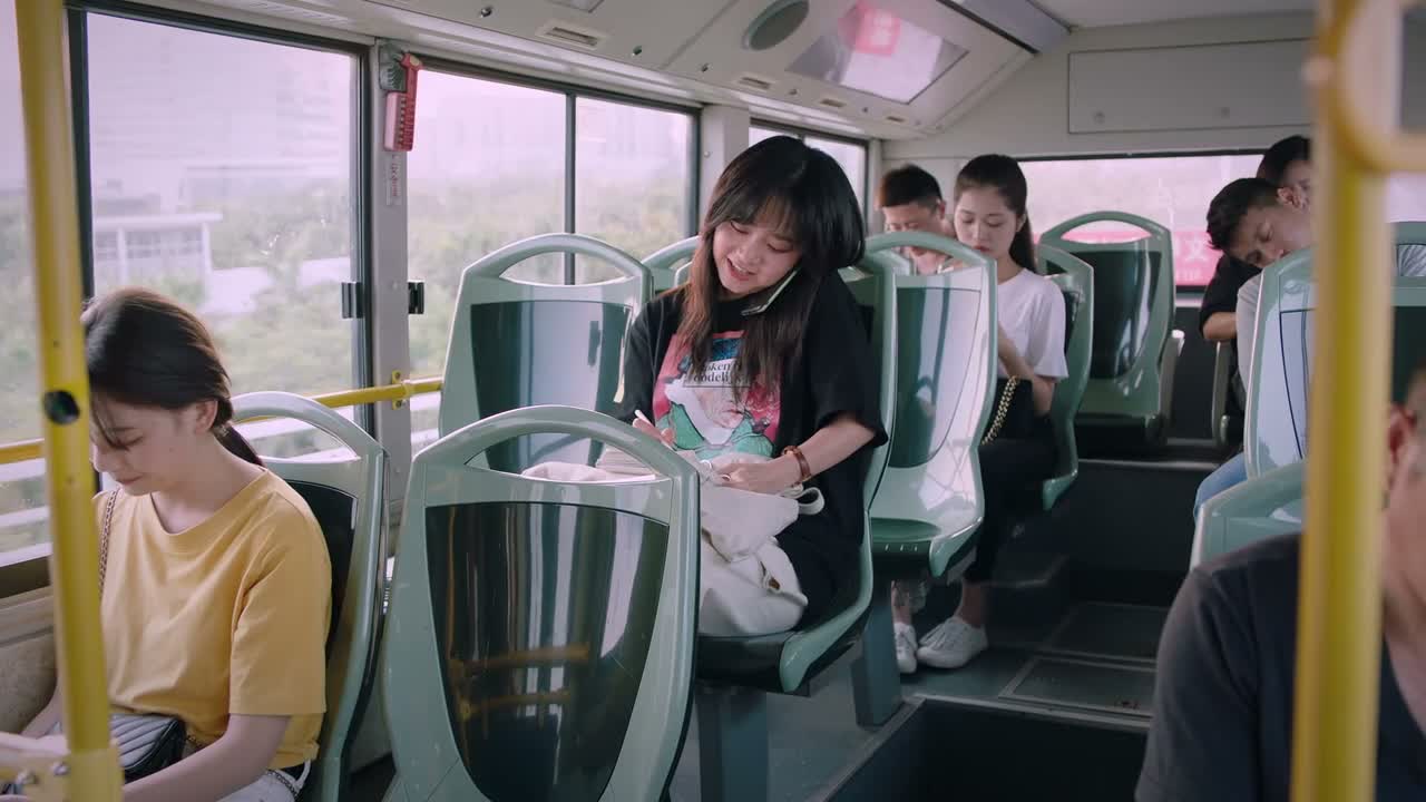 怎么了 你慢慢说 你慢慢说