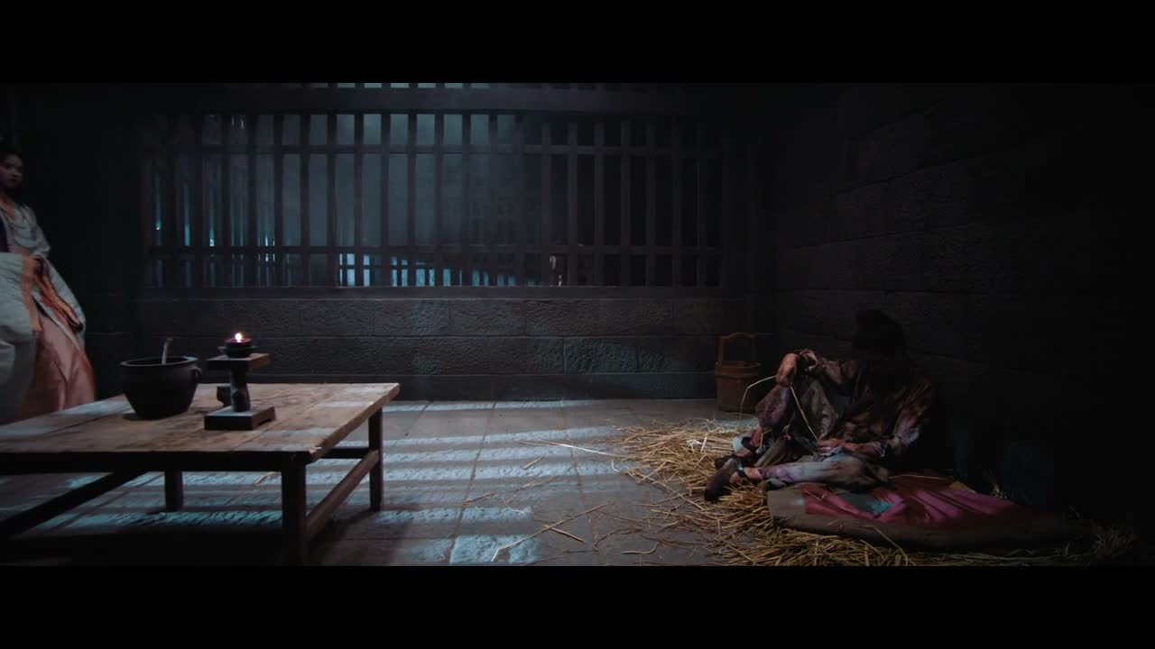 再次成为阶下囚的感觉 如何?
