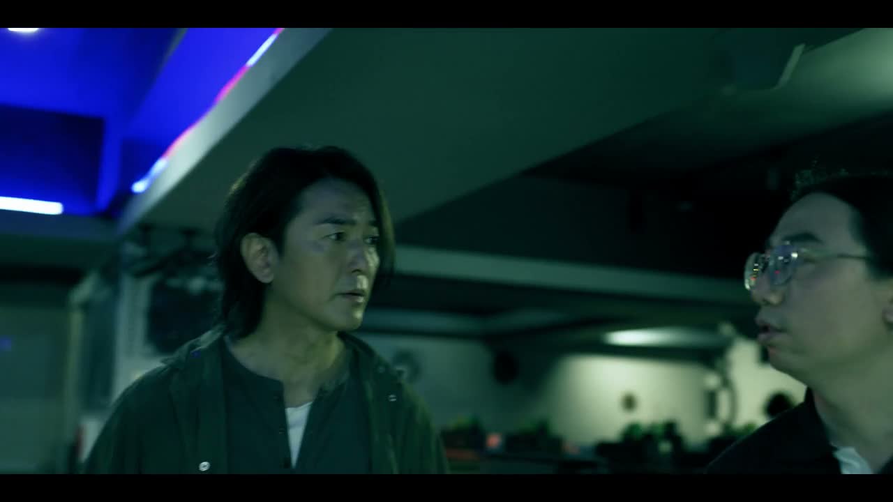 就你前面看到这几台 后面没有