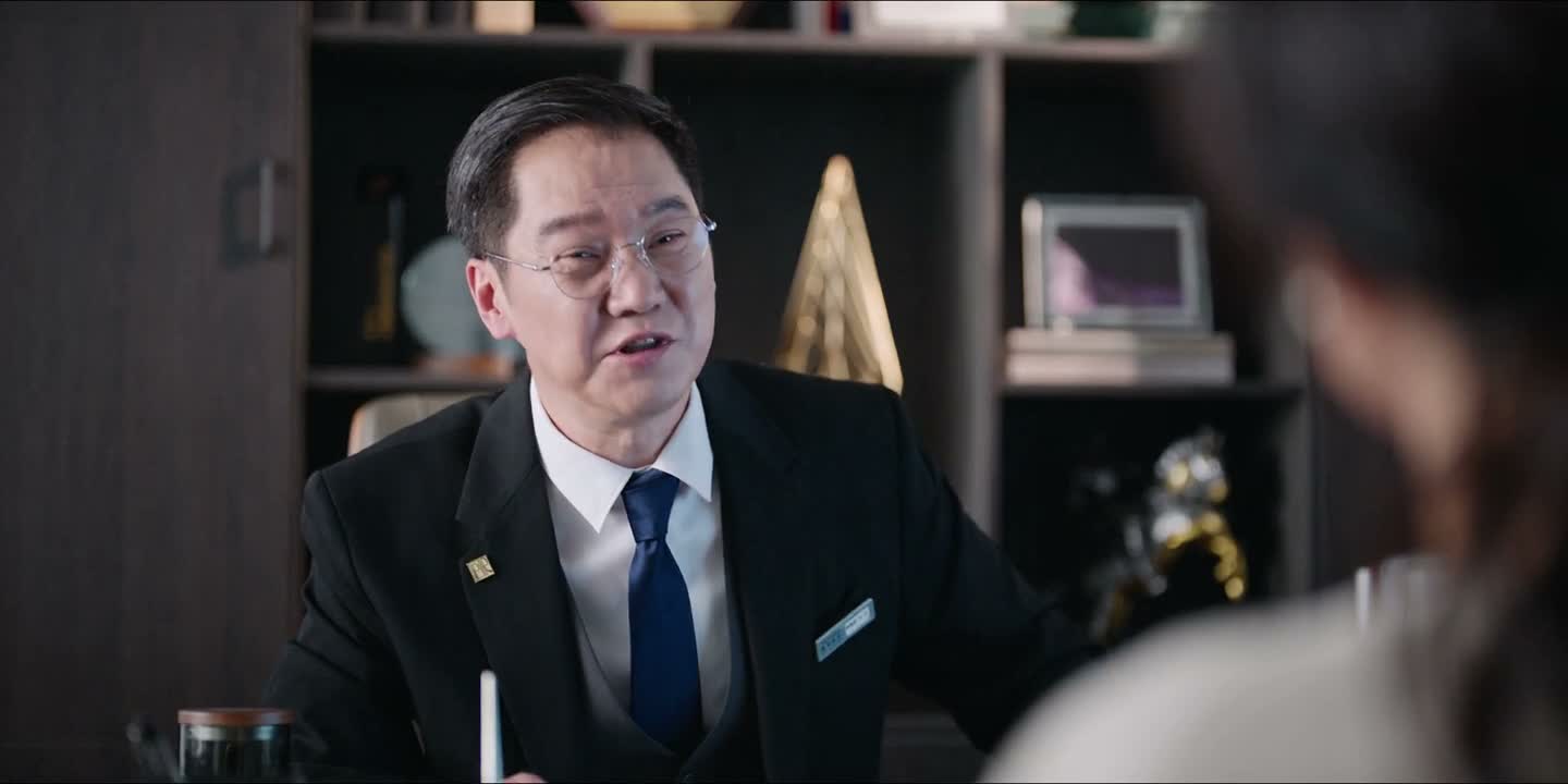 你盯不下来全场的