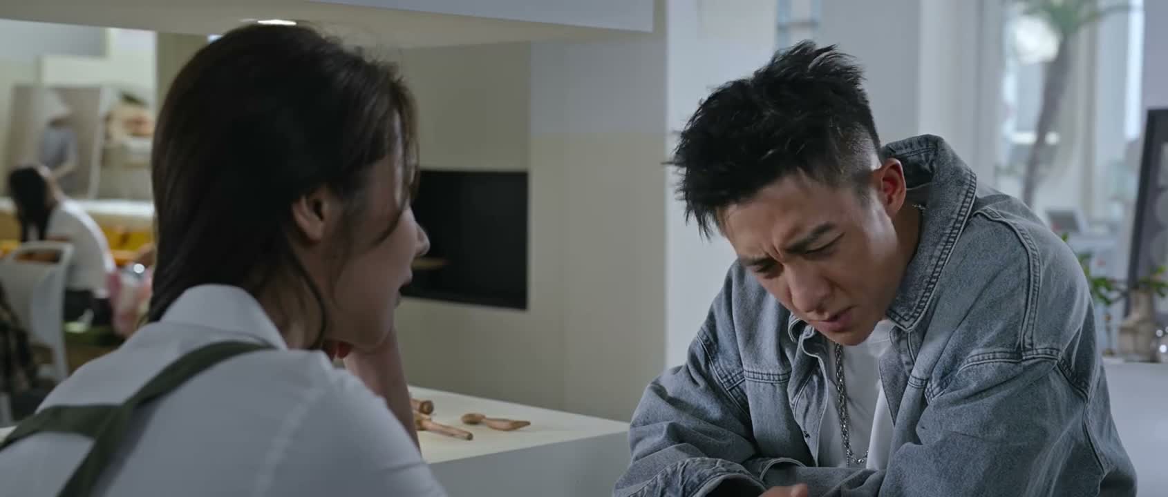 但是她根本就没有吃啊