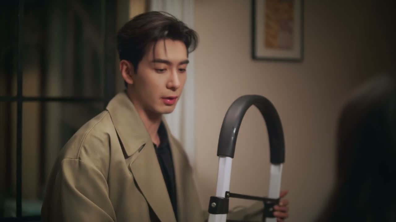 上次那玩偶就够吓人的