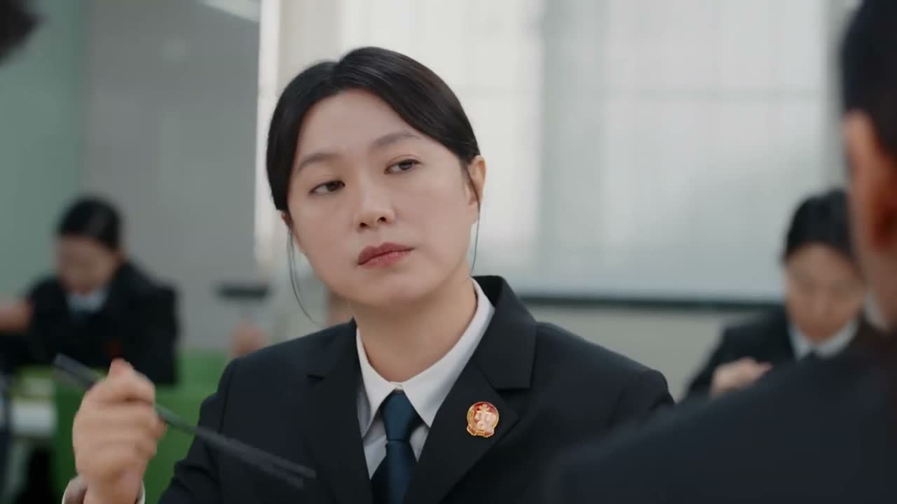 刚分开就跟摄影师同居了