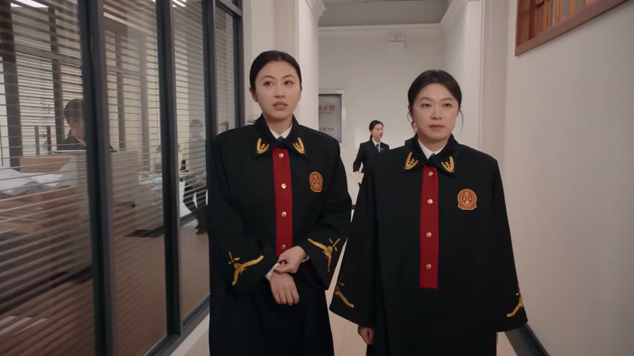 就她那粉丝给她刷礼物