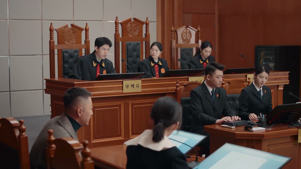 有考虑过让她放弃直播