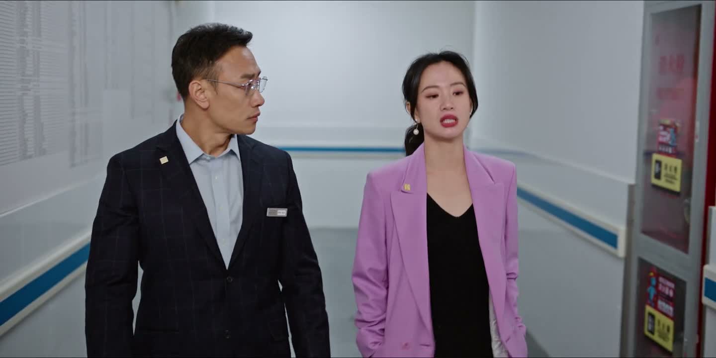保证展品在哪人就在哪
