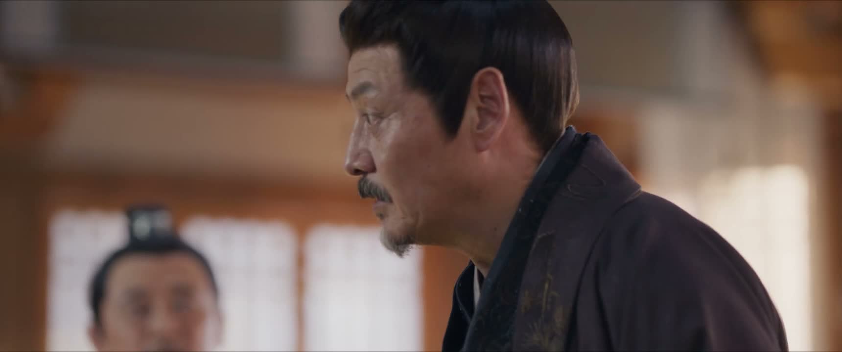 怕是因为昨日的腿伤吧