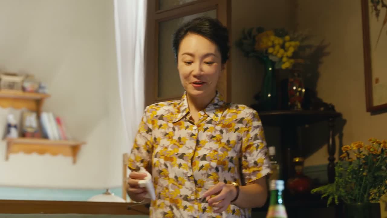 从小一起长大的