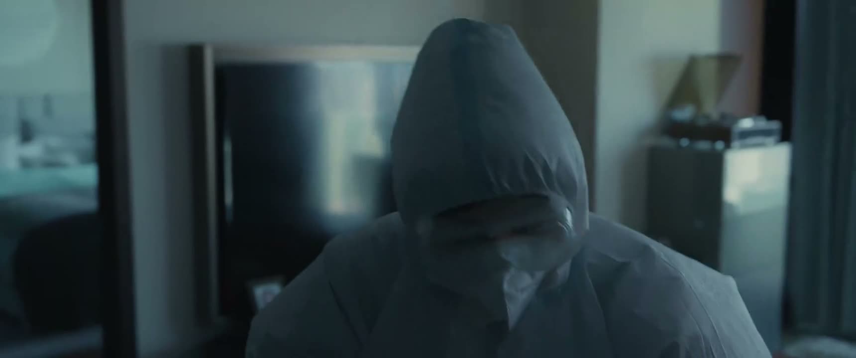 你比我年纪小 还叫我年轻人 我这里老啊