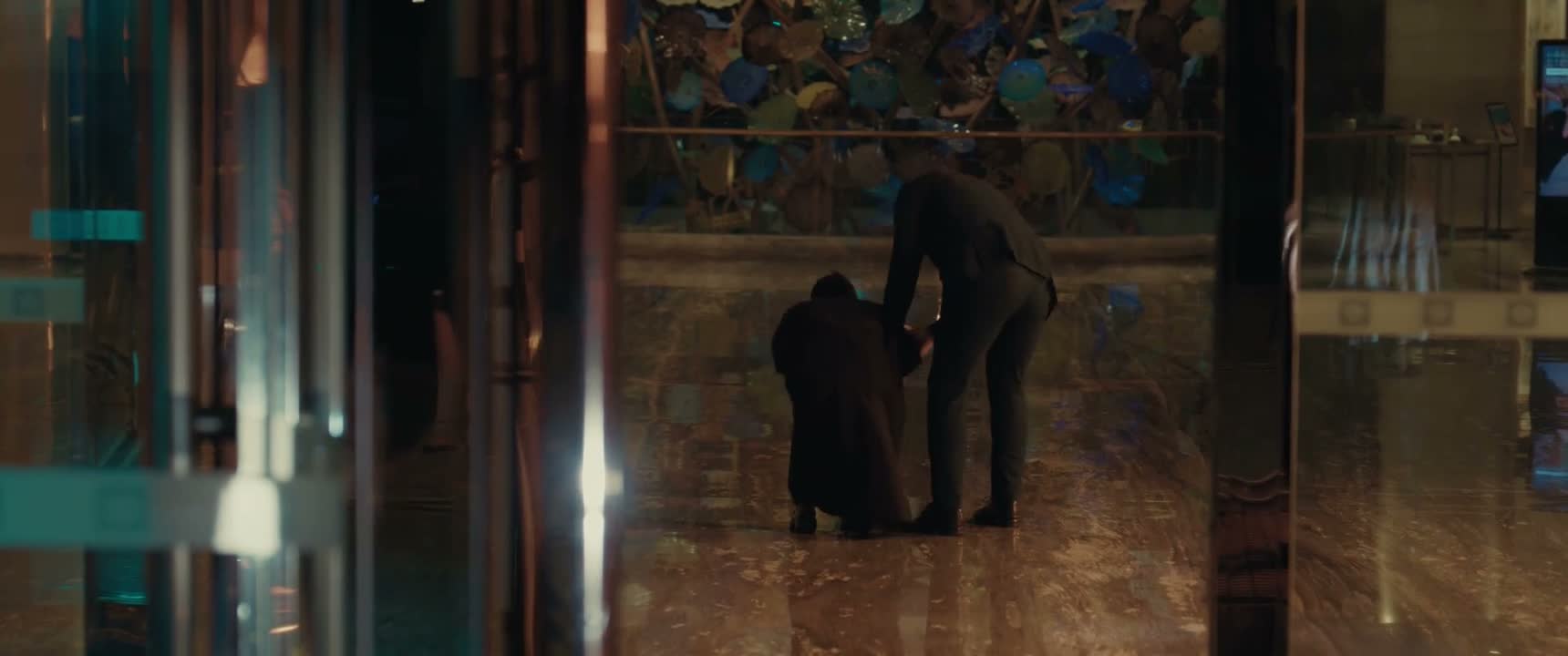 你喝多了吗 没事没事 你房间号多少