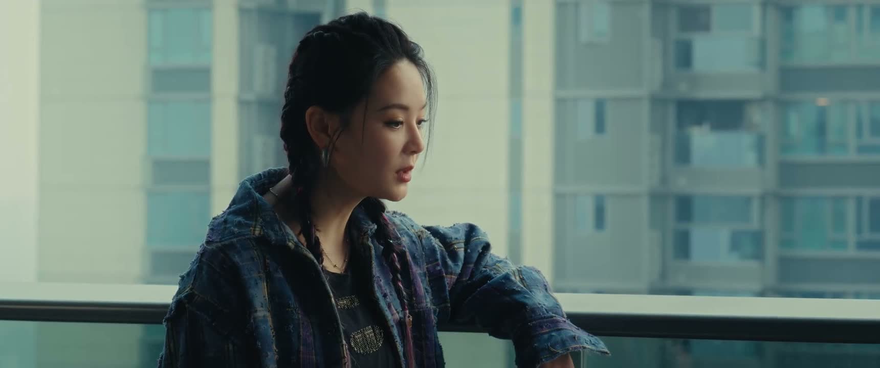 我吃什么喝什么 我还要自己洗衣服啊