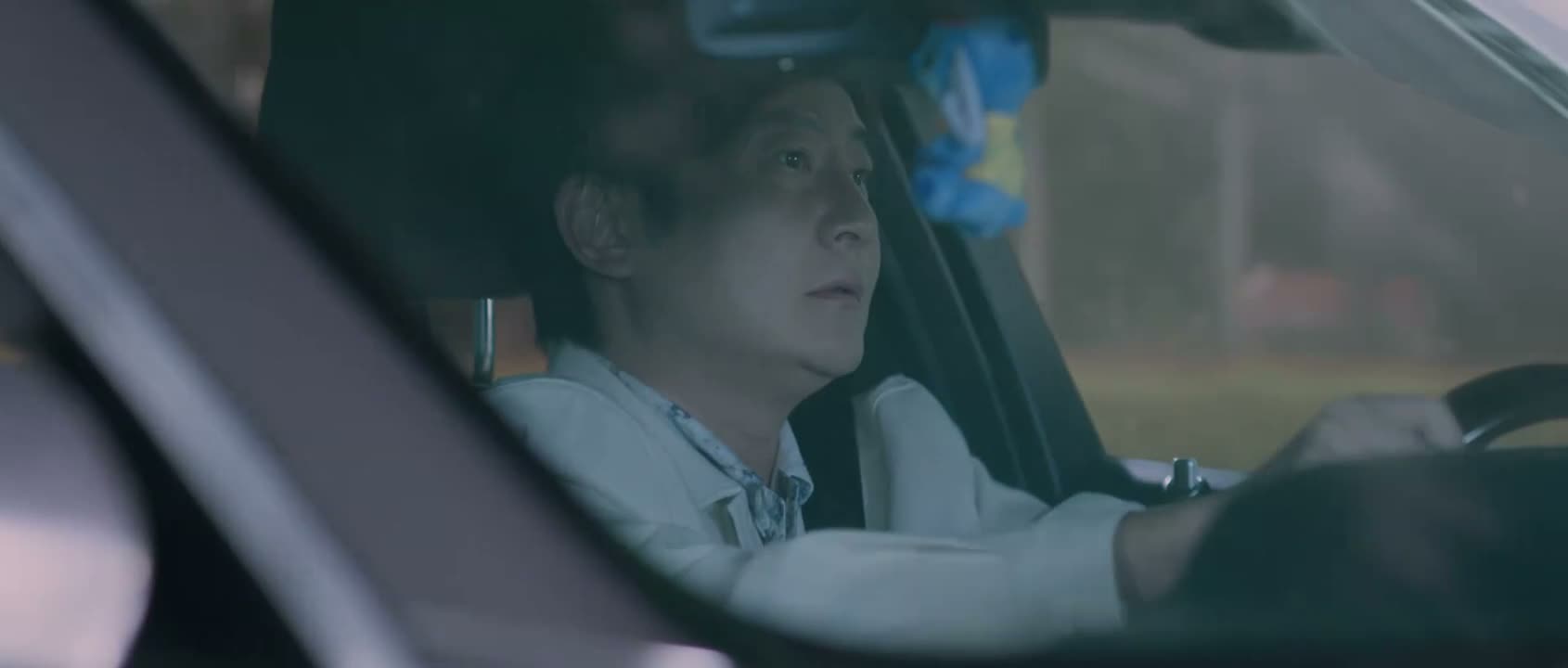 螳螂捕蝉黄雀在后