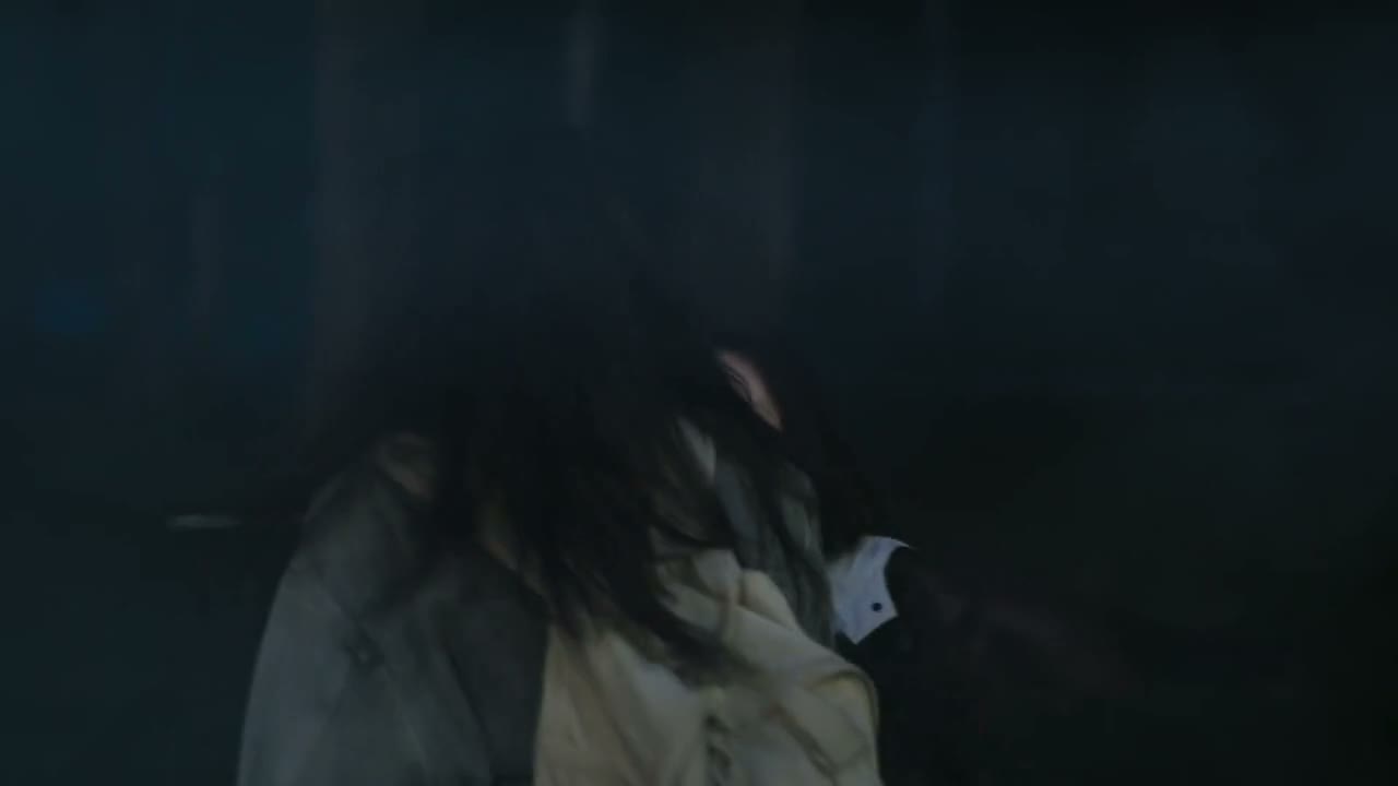 你不能去 是她先开枪的