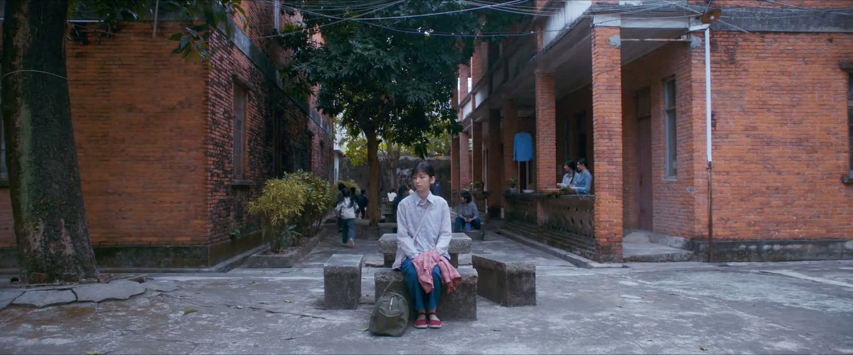可是我明明带着 从前的记忆