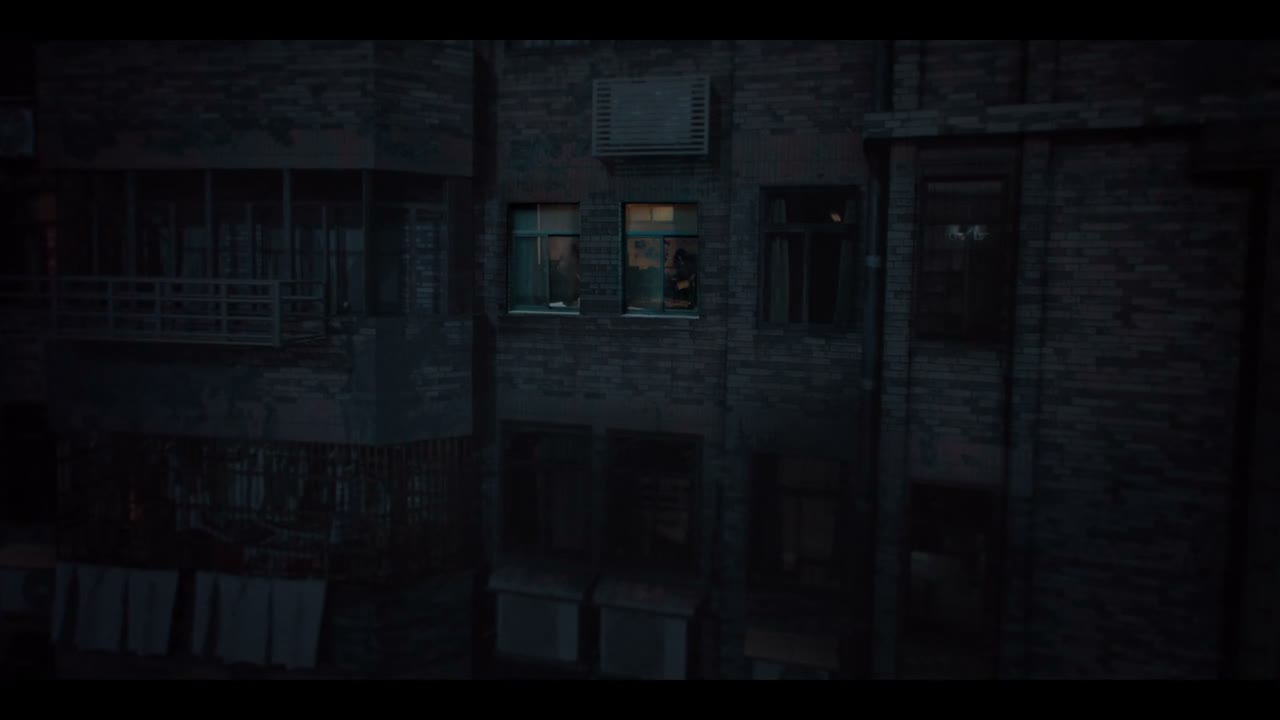 把窗户开开点
