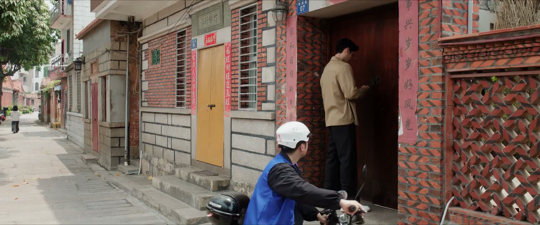 您好 请问这里是元元辅导班吗