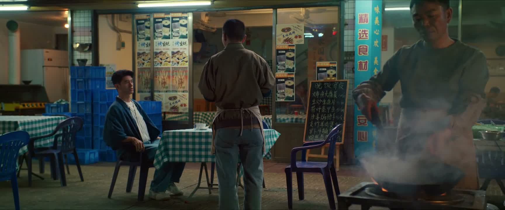 再来一打生蚝 一瓶啤酒