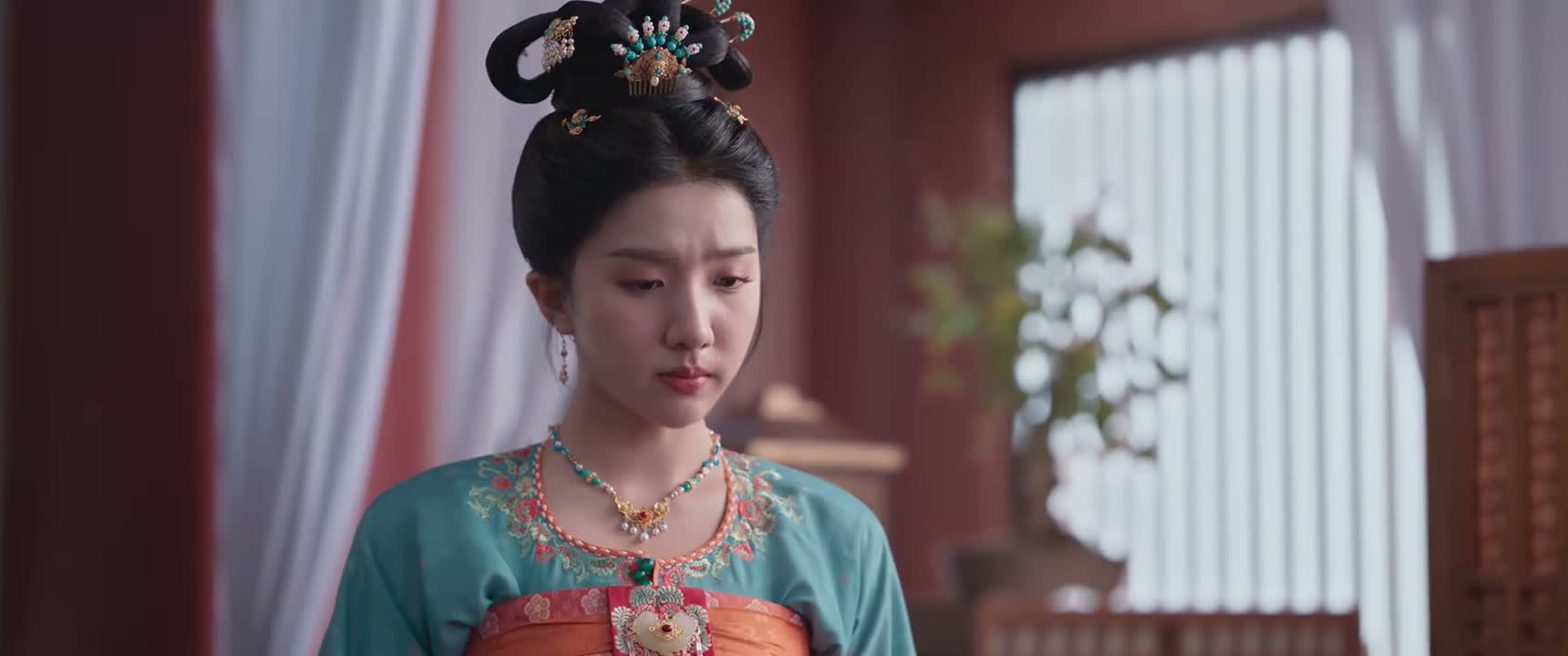 宫中有很多姐妹都十分敬重您
