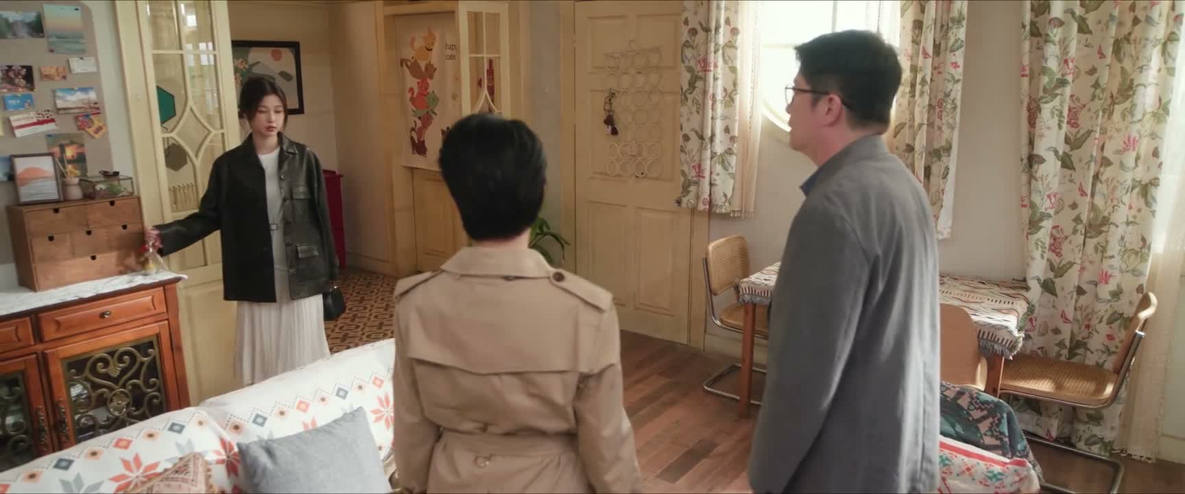 你现在马上跟我回去