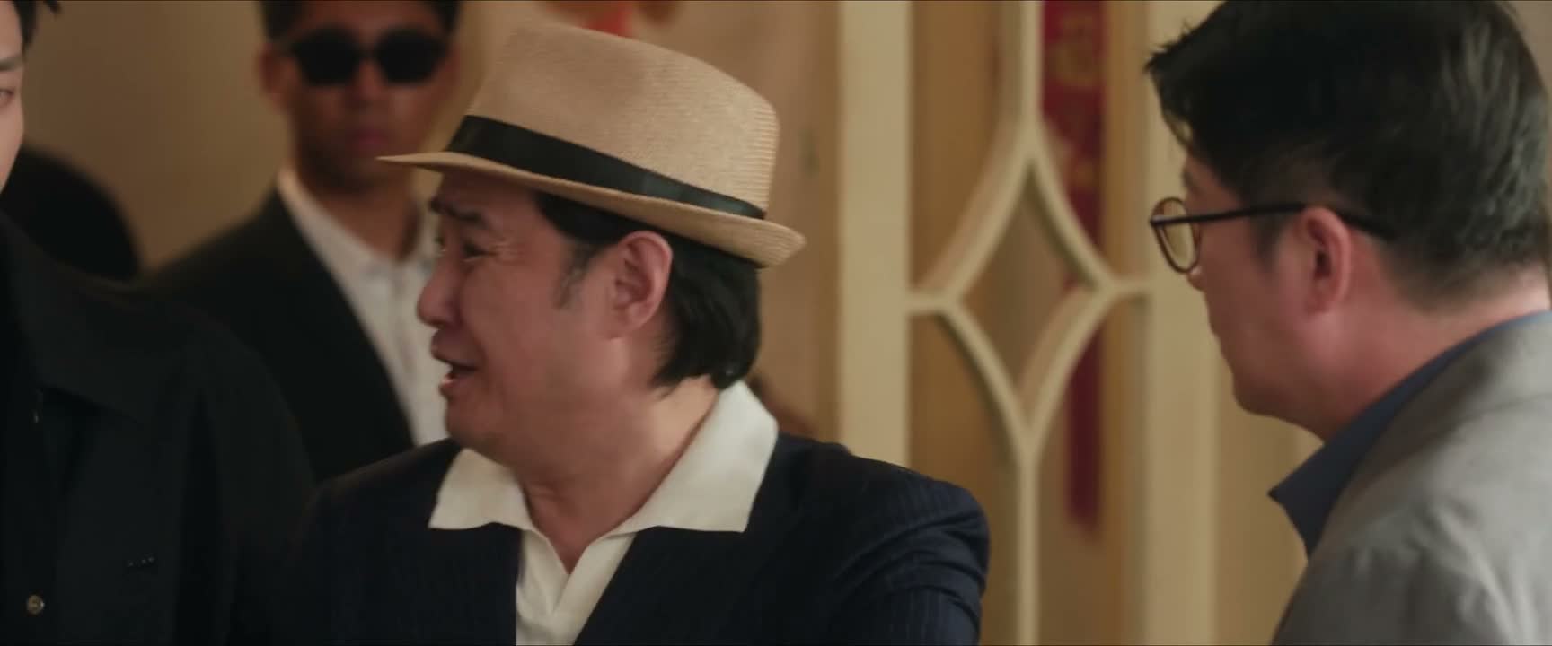 这读书人一看气质就是不一样
