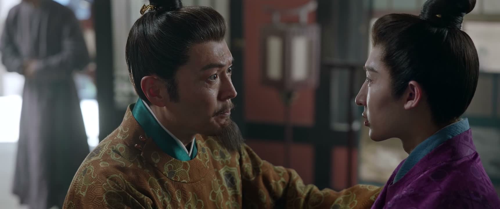 你不能再留在京城了