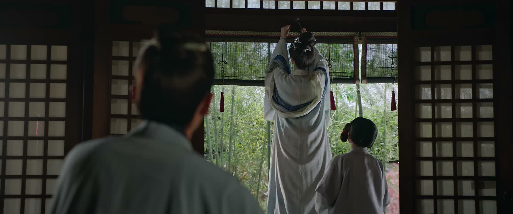 王妃 要不还是我来吧