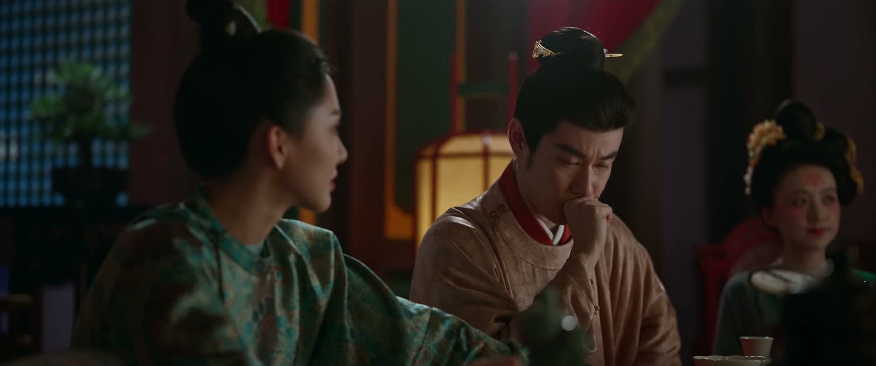 总是遮遮掩掩的