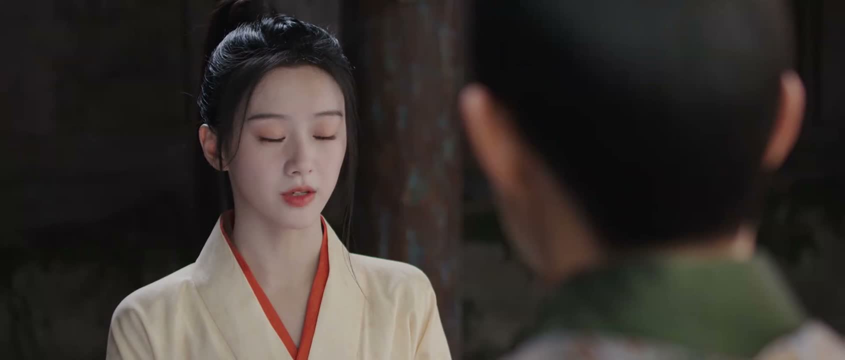 她在佩琼山庄时