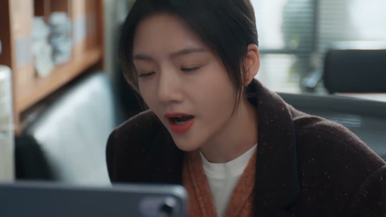 你把收据给我看一下