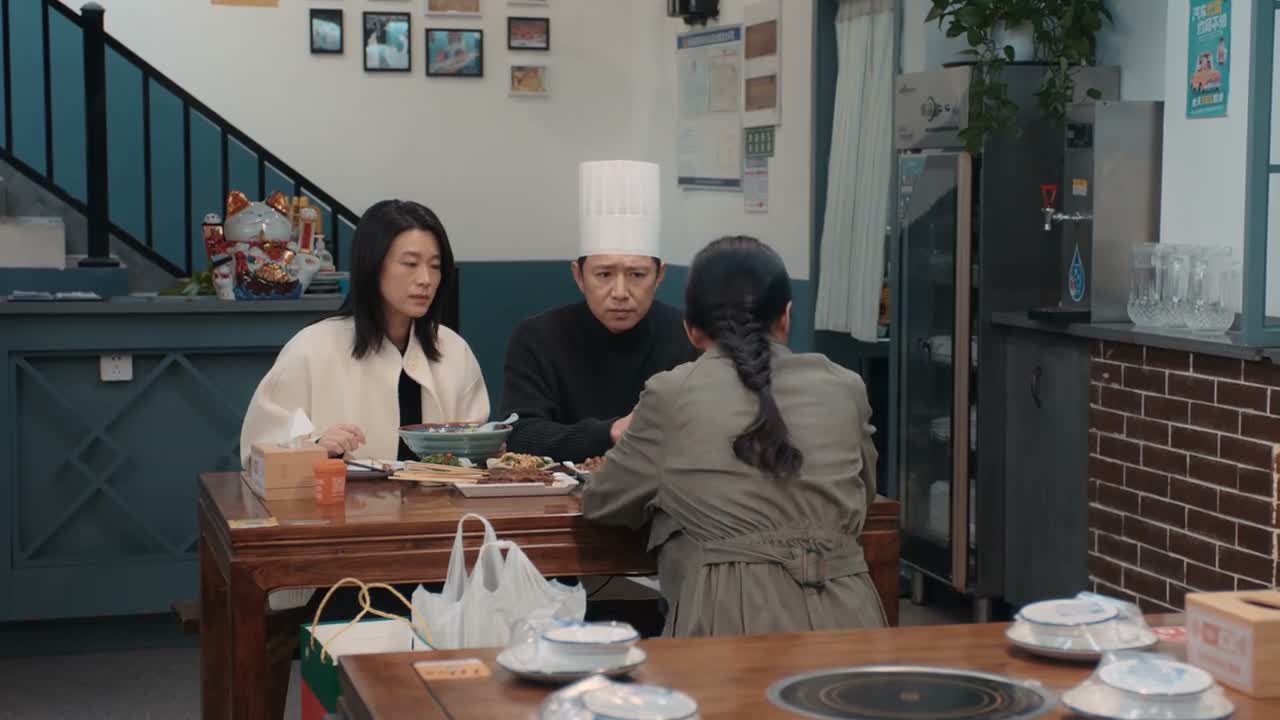 我干吗要跟她吵架