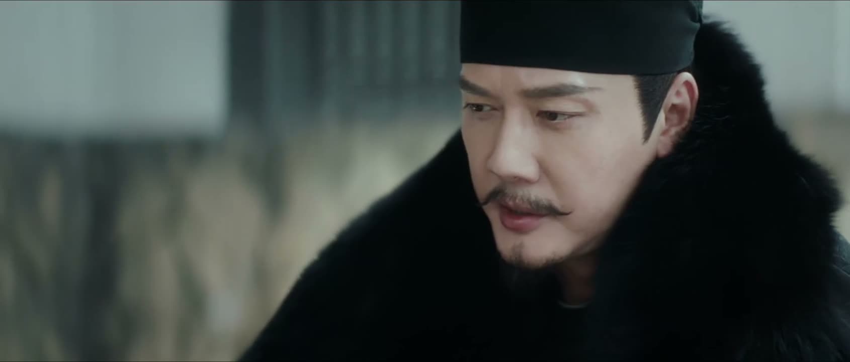 现在顾盼儿的亲属里
