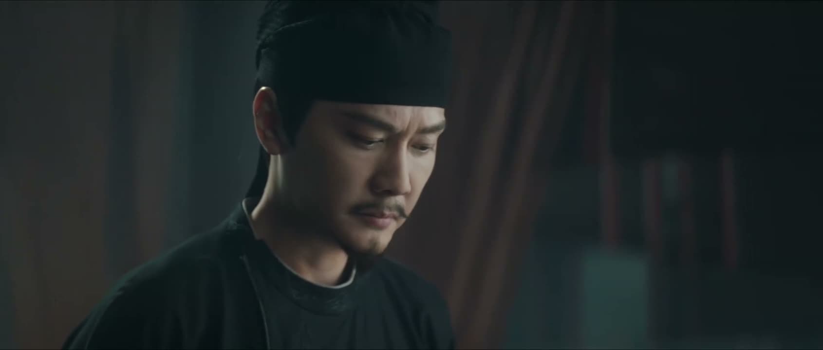 这顾七死在恭桶中