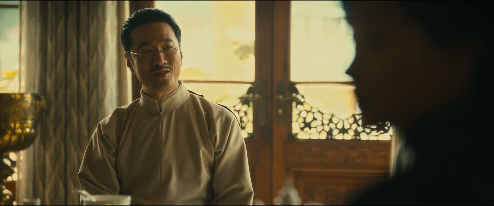 看来确定是一位豪杰了